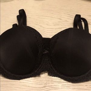 NWT VICTORIA’S SECRET GORGEOUS BLACK BRA 32DDD
